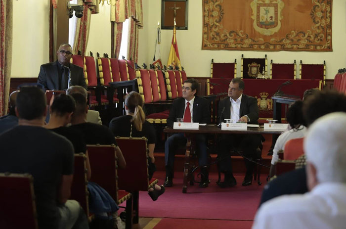 firma acuerdo cidade velha laguna